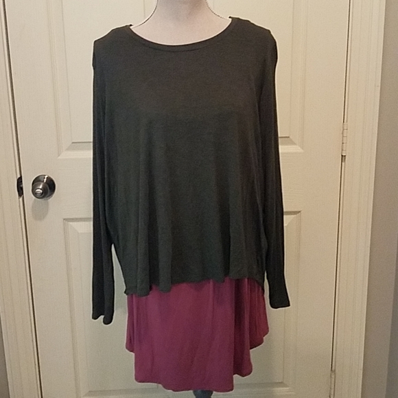 LOGO by Lori Goldstein Tops - Lori Goldstein tunic 🕰️limited time🕰️